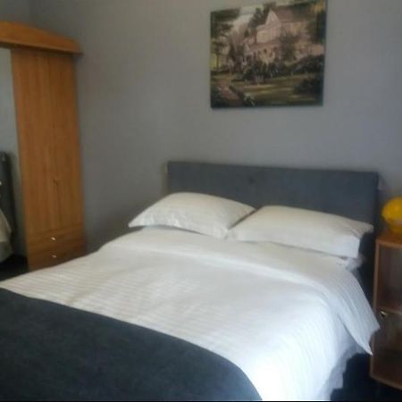 Apartment U Lidii In Center Of Kiev Near Railways Station Buitenkant foto